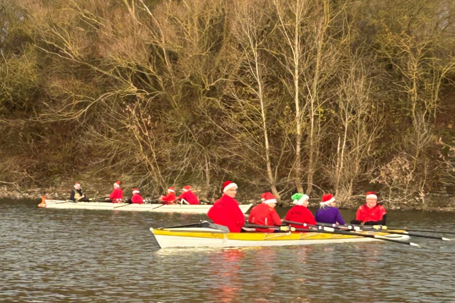 Nikoläuse auf dem Rhein