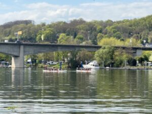 Drachenbootrennen vor der Rhenania