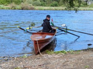 Nach 2 1/2 Kilometer Untragen wieder im Boot!