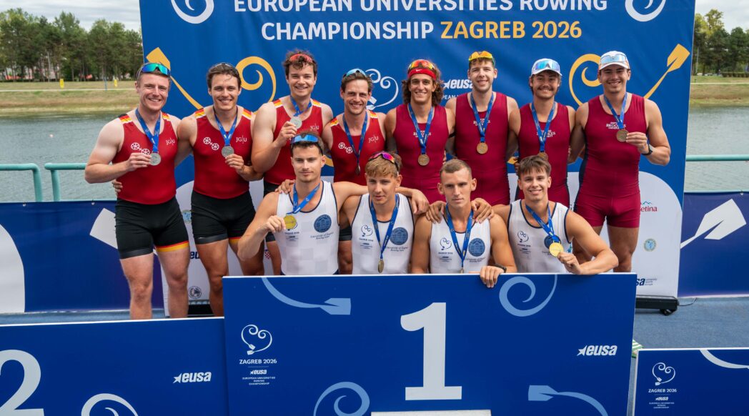 Siegerehrung - Melvin 4. von links Quelle: EUSA Rowing 2026